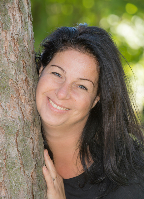 Porträt von Petra Brucker-Täubele
