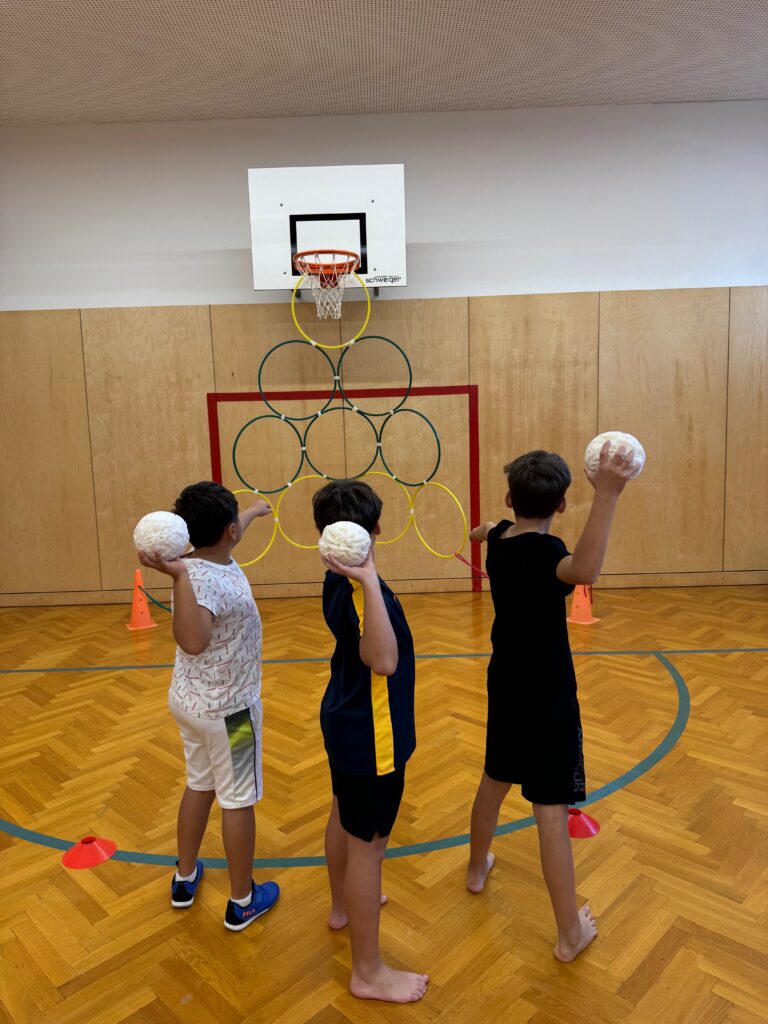 Bewegung und Sport: Gerätetag